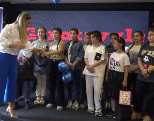 Global Media Group-un təşkilatçılığı ilə valideyn himayəsindən məhrum olmuş uşaqlar üçün tədbir keçirilib